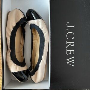 CAP TOE LEATHER FLATS